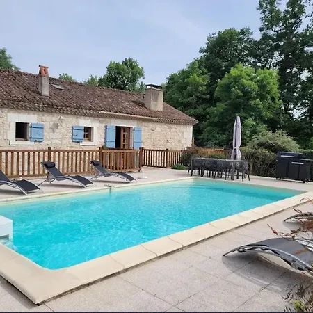 펜션 Maison Spacieuse A Avec Piscine Privee *