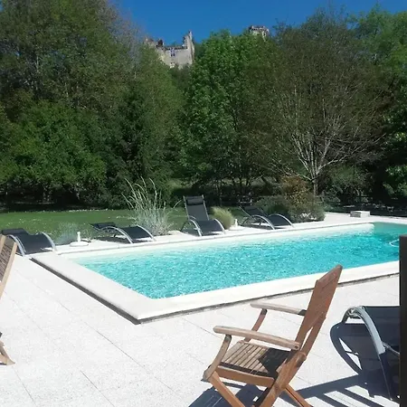 Holiday home Maison Spacieuse A Avec Piscine Privee